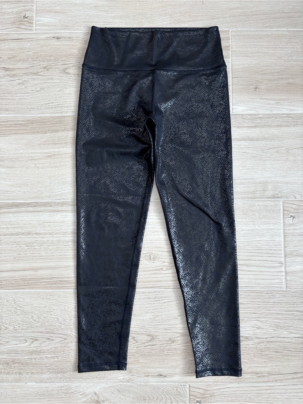 Offline by Aerie High Waist Textured Black Leggings Large